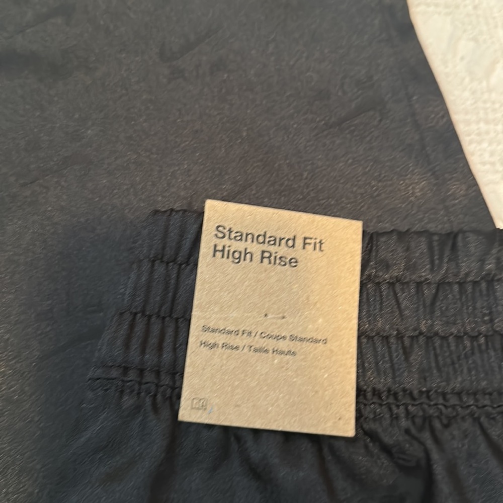 NWT Nike Air Stardar Fit High Rise Black Women’s Pants Size M - Picture 6 of 13